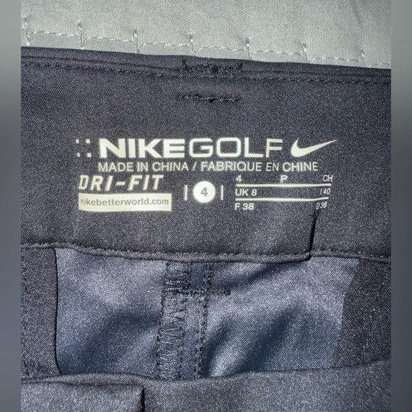 Nike Golf Dri-FIT women’s ankle pants. Size 4. EUC - Picture 8 of 10